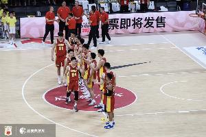 中国队上次败于日本是在24年亚预赛!那届赛事的主教练是乔尔杰维奇