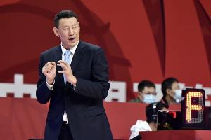 李楠计划观看NBA夏季联赛,为北京首钢挑选外援
