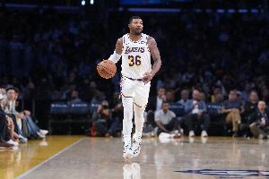 火箭连续两年签下前湖人球员,期望斯玛特表现超越DFS