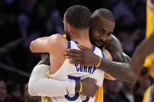 媒体人士:追逐梦想拼搏,NBA充满娱乐,迫不及待想看库里与詹姆斯在勇士队联手