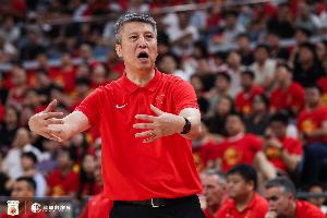 媒体人:中国男篮应通过多运用技战术策略,针对日本男篮的错位进行杀伤,以压制对手